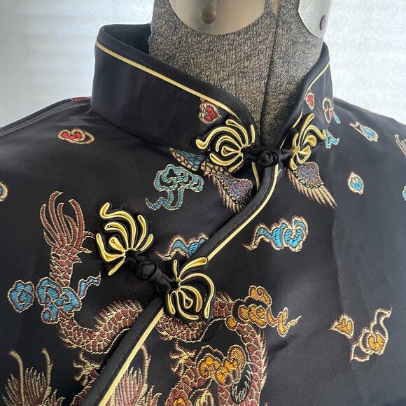 Vintage black qipao dress with dragon and rooster print - Picture 4 of 9